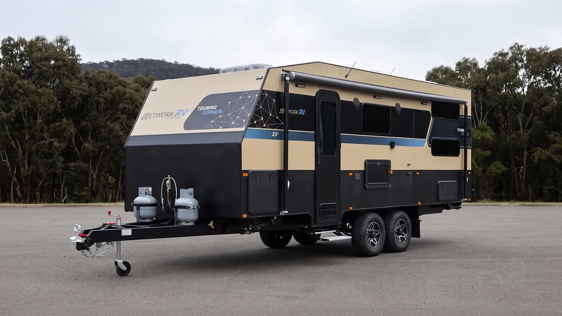network-rv-touring-terrain-hero-front.webp